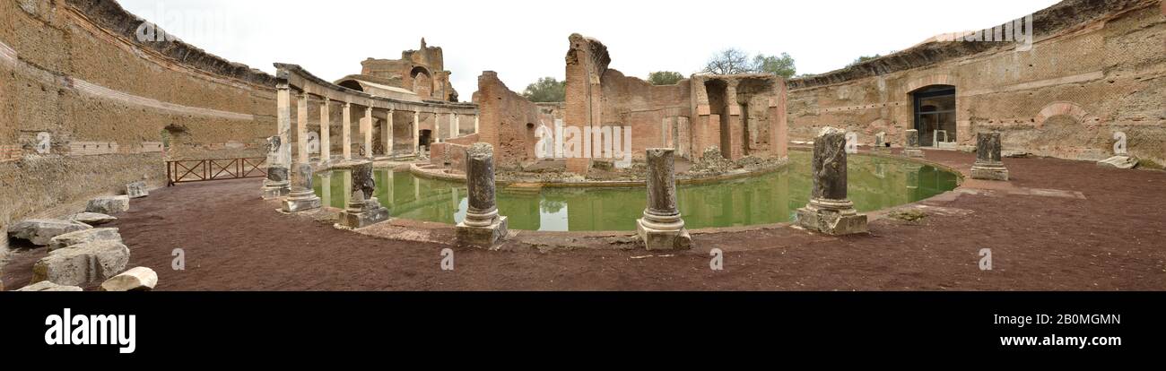 Villa Adriana - Hadrians Villa - Tivoli (Theater - Theater), UNESCO-Weltkulturerbe - Latium, Italien, Europa Stockfoto