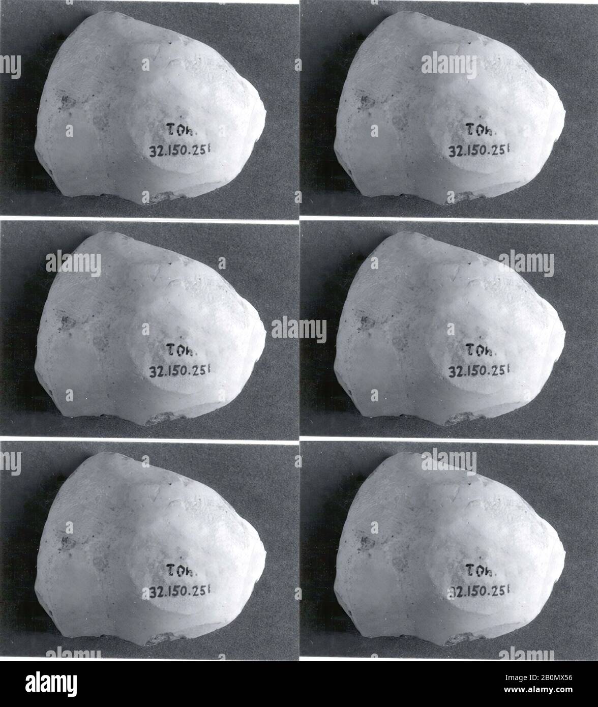 Schüssel, Sasanian, Sasanian, Date Ca. Chr., Mesopotamien, Ctesiphon, Sasanian, Glas, 2,12 x 1,75 Zoll (5,38 x 4,45 cm), Glass-Vessels Stockfoto