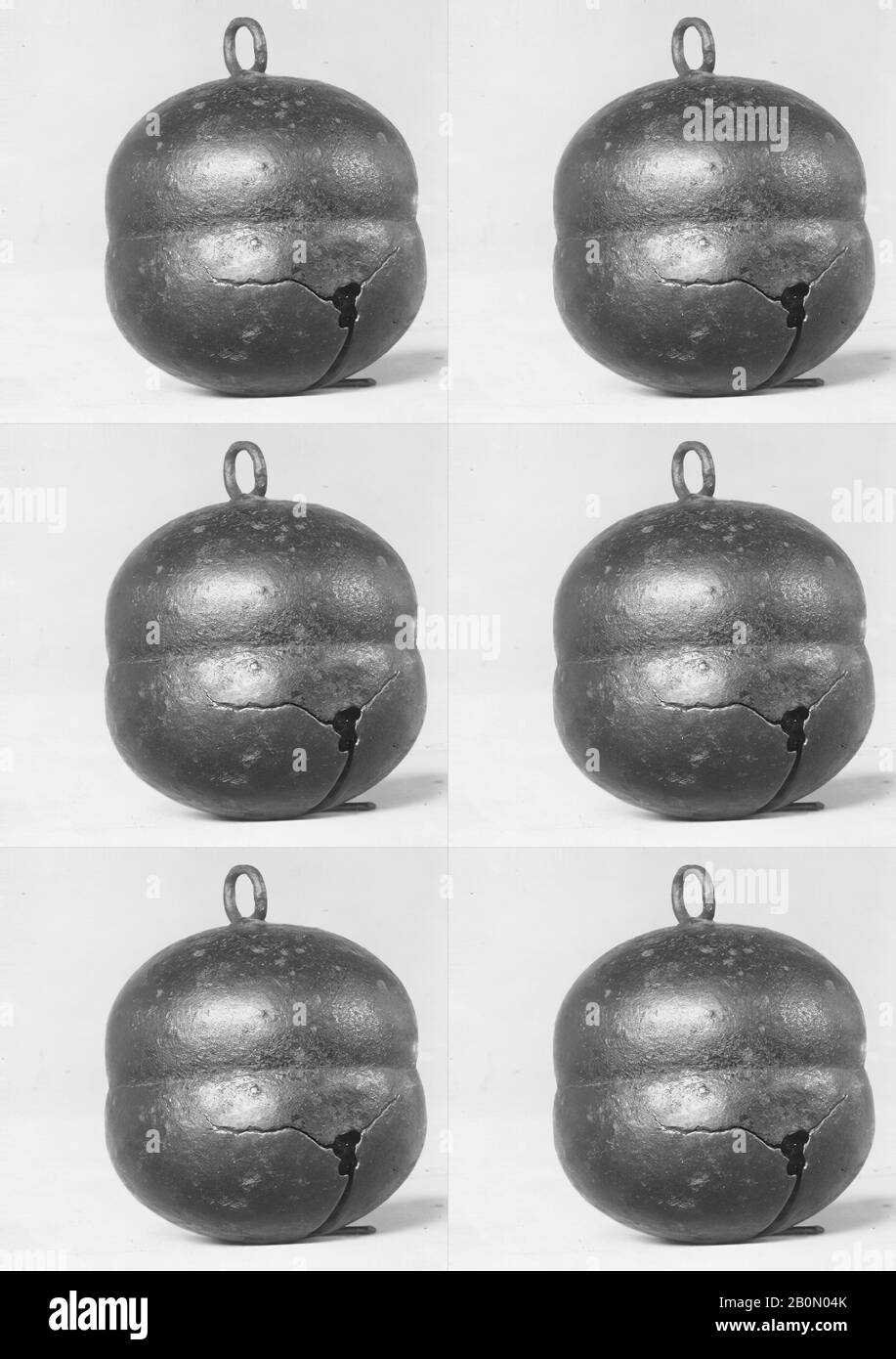 Maaling (Horse Bell), Japanisch, 19. Jahrhundert, Japan, Japanisch, Metall, Diam. 6,4 cm (2-1/2 in.), Idiophone-Shaken-crotal-Glocke Stockfoto