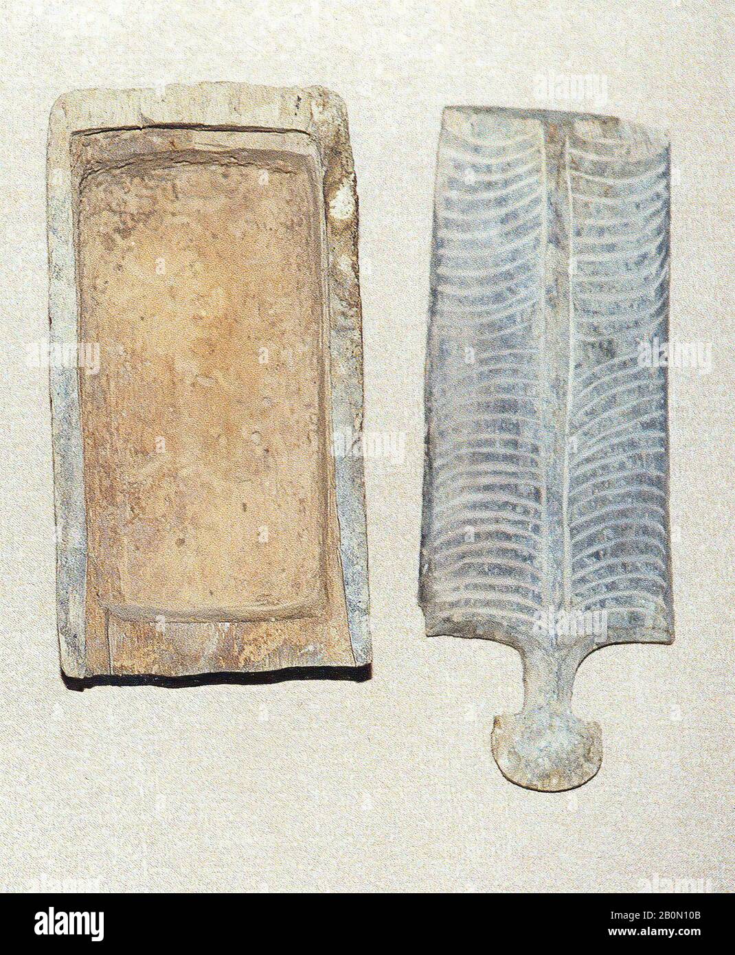 Rechteckiger Behälter mit Deckel, Alanic, Ca. Chr., Kaukasusregion, Alanisch, Holz (Pappel?), 1,64 x 5,5 Zoll. (4,17 x 13,97 cm), Wood-Vessels Stockfoto