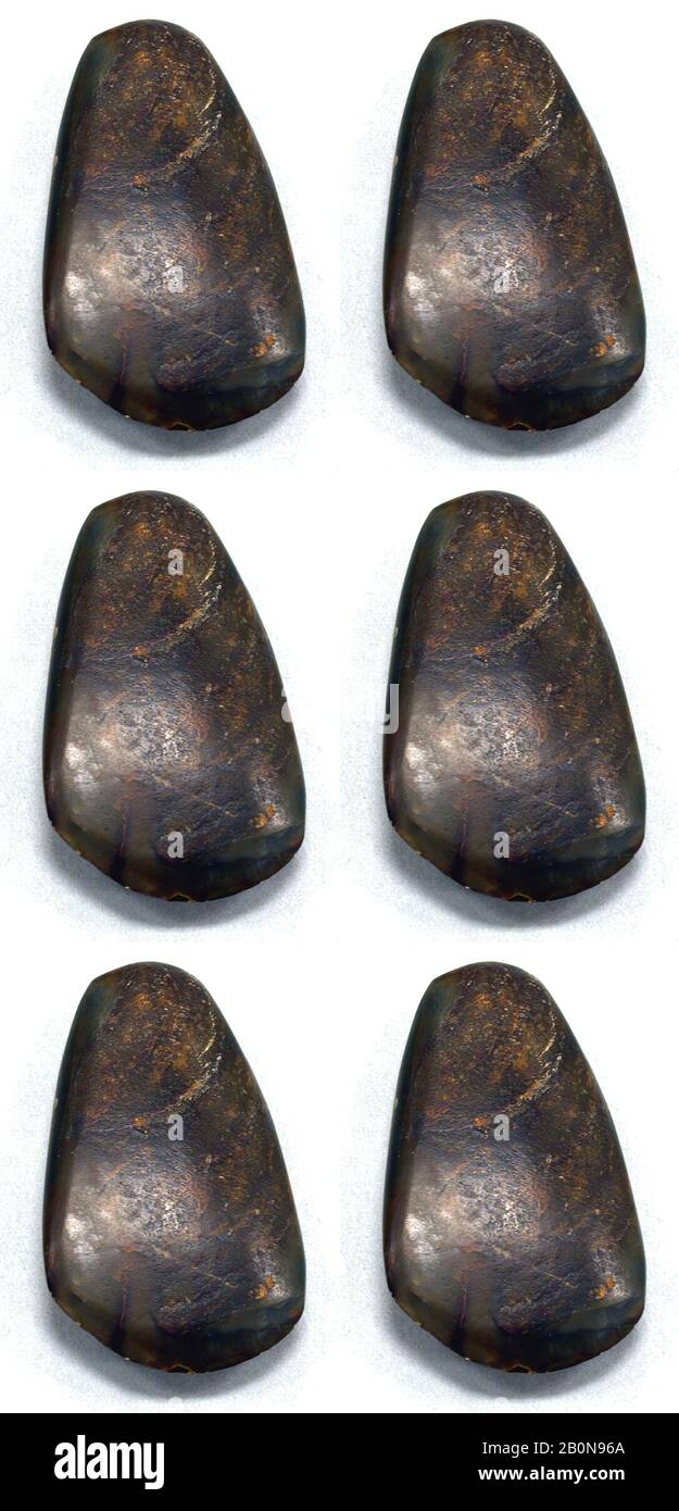 Hatchet, Neuseeland, Neuseeland, Nephrite, L. 2 3/4 Zoll (7 cm); W. 1 3/8 Zoll (3,5 cm); D. 1/2 Zoll (1,3 cm), Jade Stockfoto