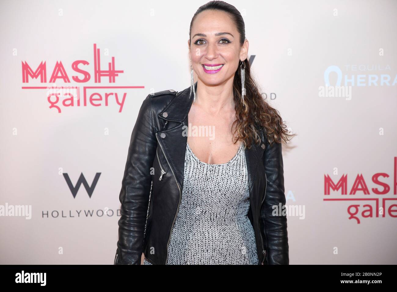 Künstlerin Natalie Lymor besucht die Mash Gallery, die am 13. Februar 2020 im W Hotel in Los Angeles, Kalifornien eröffnet wird. Stockfoto