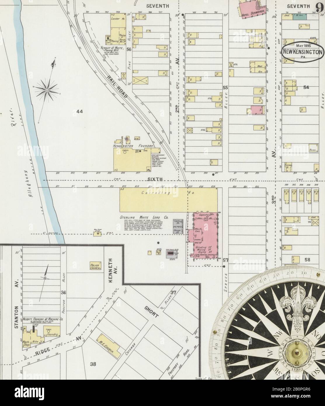 Bild 9 von Sanborn Fire Insurance Map aus New Kensington, Westmoreland County, Pennsylvania. Mai 1895. 10 Blatt(e). Umfasst Parnassus, Amerika, Straßenkarte mit einem Kompass Aus Dem 19. Jahrhundert Stockfoto