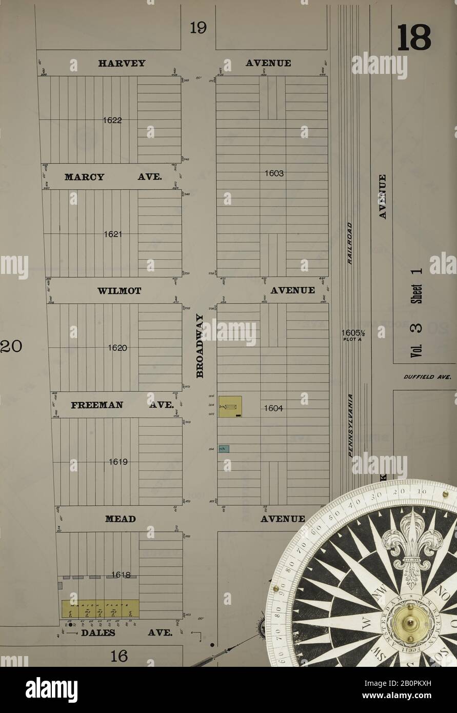 Bild 20 von Sanborn Fire Insurance Map aus Hudson Co., Hudson County, New Jersey. Bd. 5, 1896. 79 Blatt(e). Inklusive Jersey City. Bound, Amerika, Straßenkarte mit einem Kompass Aus Dem 19. Jahrhundert Stockfoto