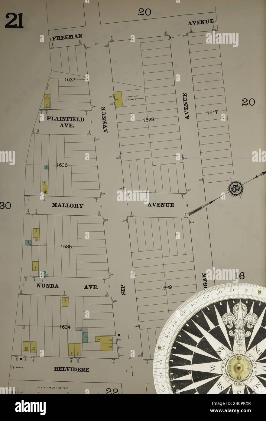 Bild 23 von Sanborn Fire Insurance Map aus Hudson Co., Hudson County, New Jersey. Bd. 5, 1896. 79 Blatt(e). Inklusive Jersey City. Bound, Amerika, Straßenkarte mit einem Kompass Aus Dem 19. Jahrhundert Stockfoto