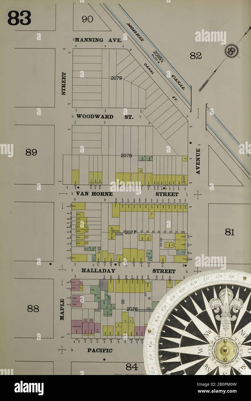 Bild 10 von Sanborn Fire Insurance Map aus Hudson Co., Hudson County, New Jersey. Bd. 6, 1896. 79 Blatt(e). Inklusive Jersey City. Bound, Amerika, Straßenkarte mit einem Kompass Aus Dem 19. Jahrhundert Stockfoto