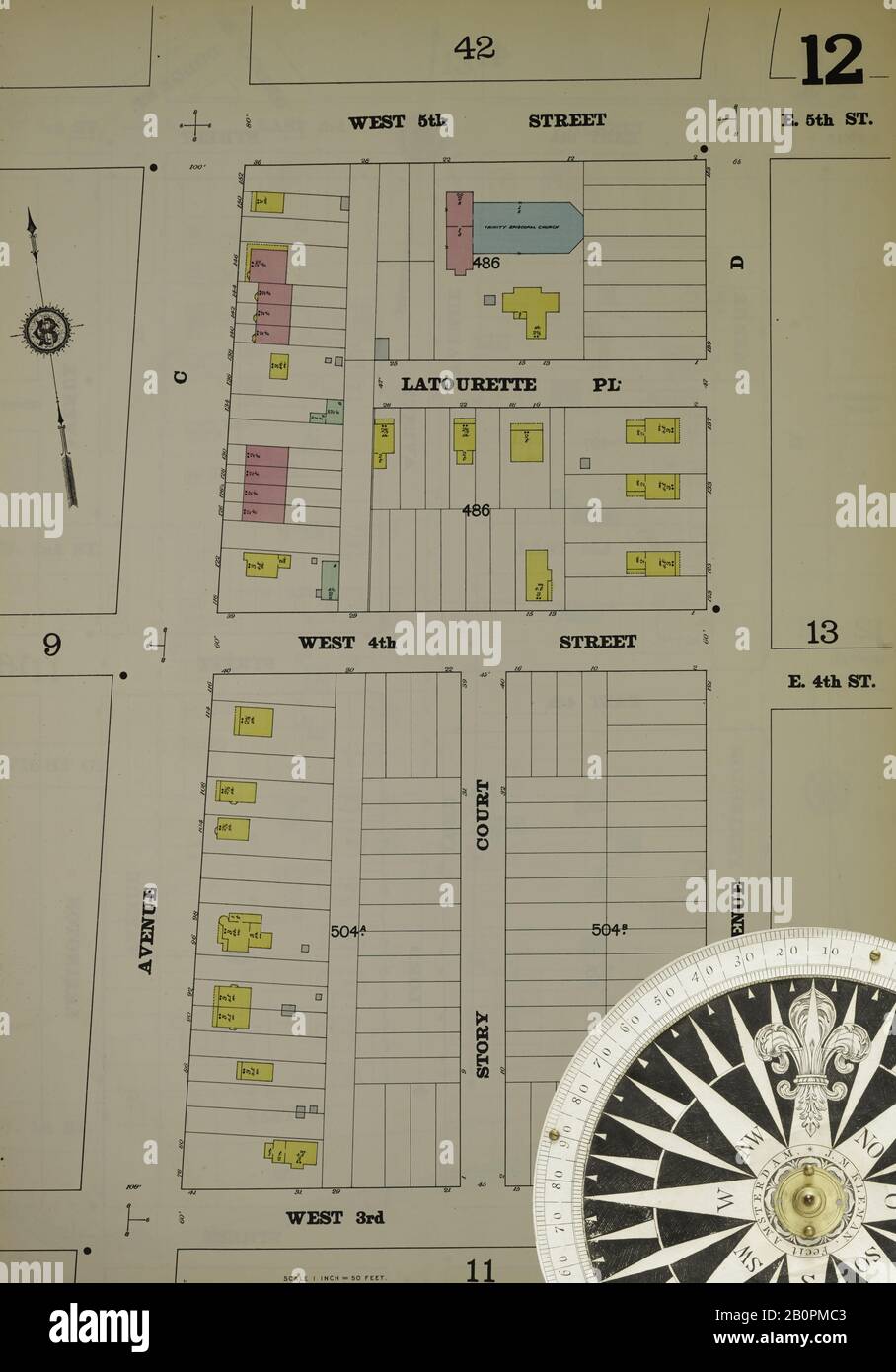 Bild 13 von Sanborn Fire Insurance Map aus Hudson Co., Hudson County, New Jersey. Bd. 10, 1898. 129 Blatt(e). Einschließlich Bayonne. Bound, Amerika, Straßenkarte mit einem Kompass Aus Dem 19. Jahrhundert Stockfoto