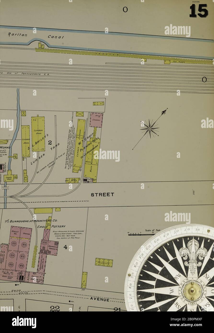 Bild 32 von Sanborn Fire Insurance Map aus Trenton, Mercer County, New Jersey. 1890. 47 Blatt(e). Doppeltgepappte Platten mit der Nummer 1-42. Bound, Amerika, Straßenkarte mit einem Kompass Aus Dem 19. Jahrhundert Stockfoto