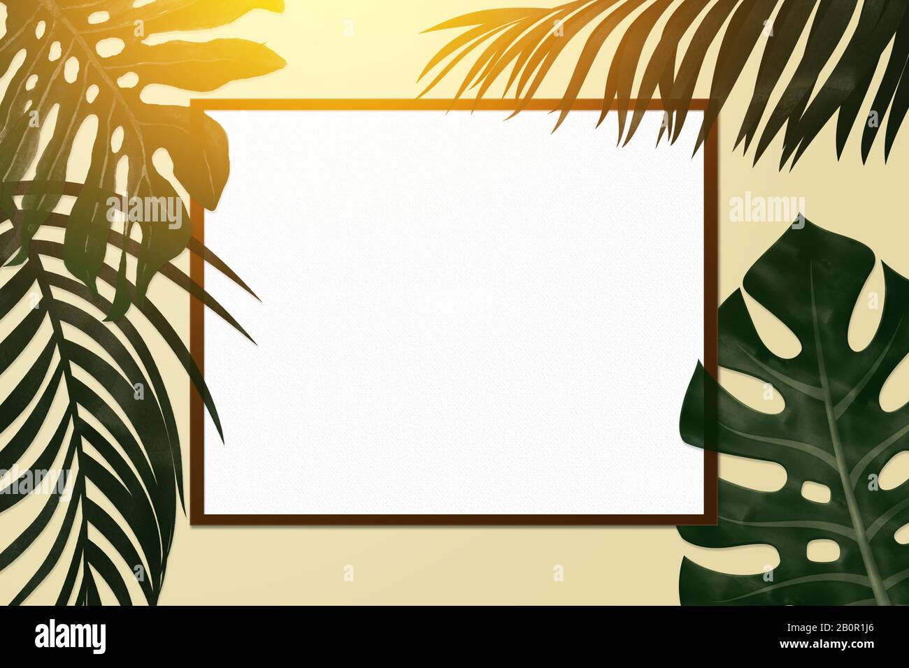 Einfacher, kreativer Naturrahmen aus tropischer Palme und Farnblättern mit hellem, gelbem Pastellhintergrund, Draufsicht Stockfoto