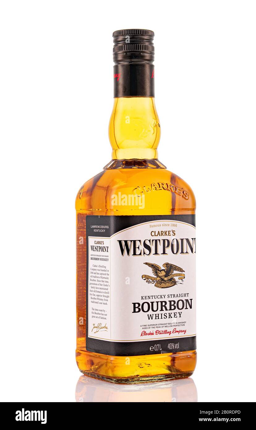 Berlin - 15. JANUAR 2020: Günstiger Westpoint Scotch Whiskey aus dem Supermarkt auf dem Ladenregal in Berlin. Westpoint Bourbon ist ein Discounter Scotch Whis Stockfoto