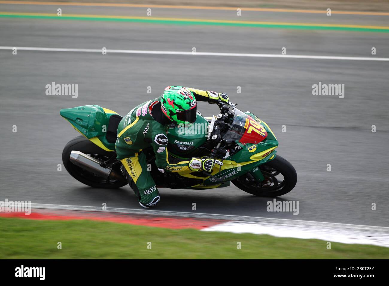 Storm STACEY (79) - Kawasaki - STAUFF Quick Connect Superstock 600 - 2019 Pirelli National Superstock 600 Championship with Black Horse. Brands Hatch Stockfoto