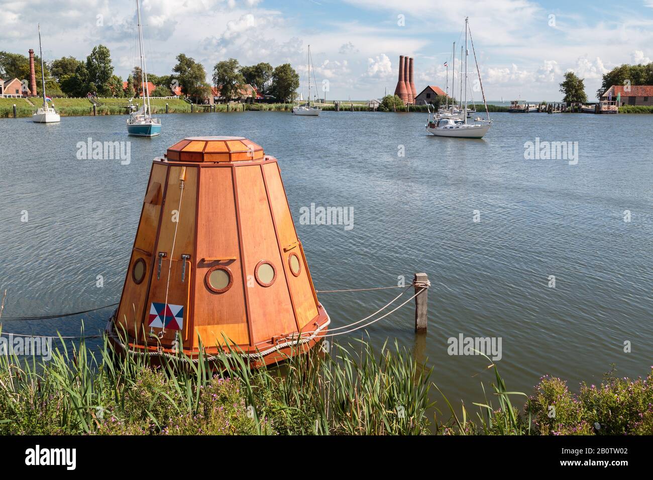 Das Zuiderzee Museum in Enkhuizen ist der futuristische Eindruck einer Fischkapsel. Stockfoto