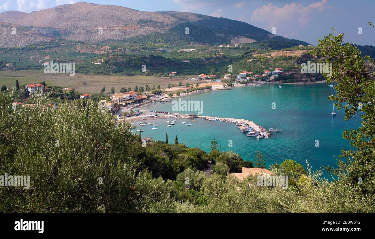 Bucht und Hafen von Limni Keriou, Zakynthos, Griechenland und Hafen von Limni Keriou, Insel Zakynthos, Griechenland Stockfoto