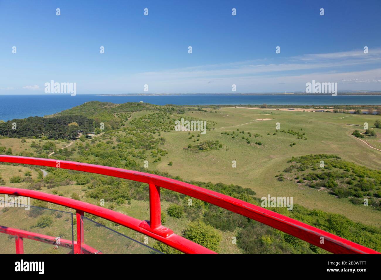 Luftbild vom Leuchtturm Dornbusch über die Insel Hiddensee in der Ostsee, Mecklenburg-Vorpommern/Mecklenburg-Vorpommern, Deutschland Stockfoto