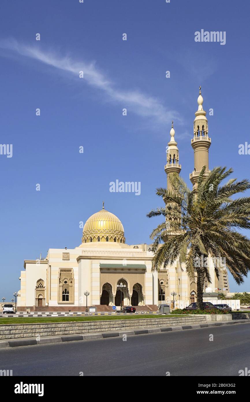 Corniche-Moschee, Corniche Road, Emirat Sharjah, Vereinigte Arabische Emirate, Arabische Halbinsel, Naher Osten, Stockfoto
