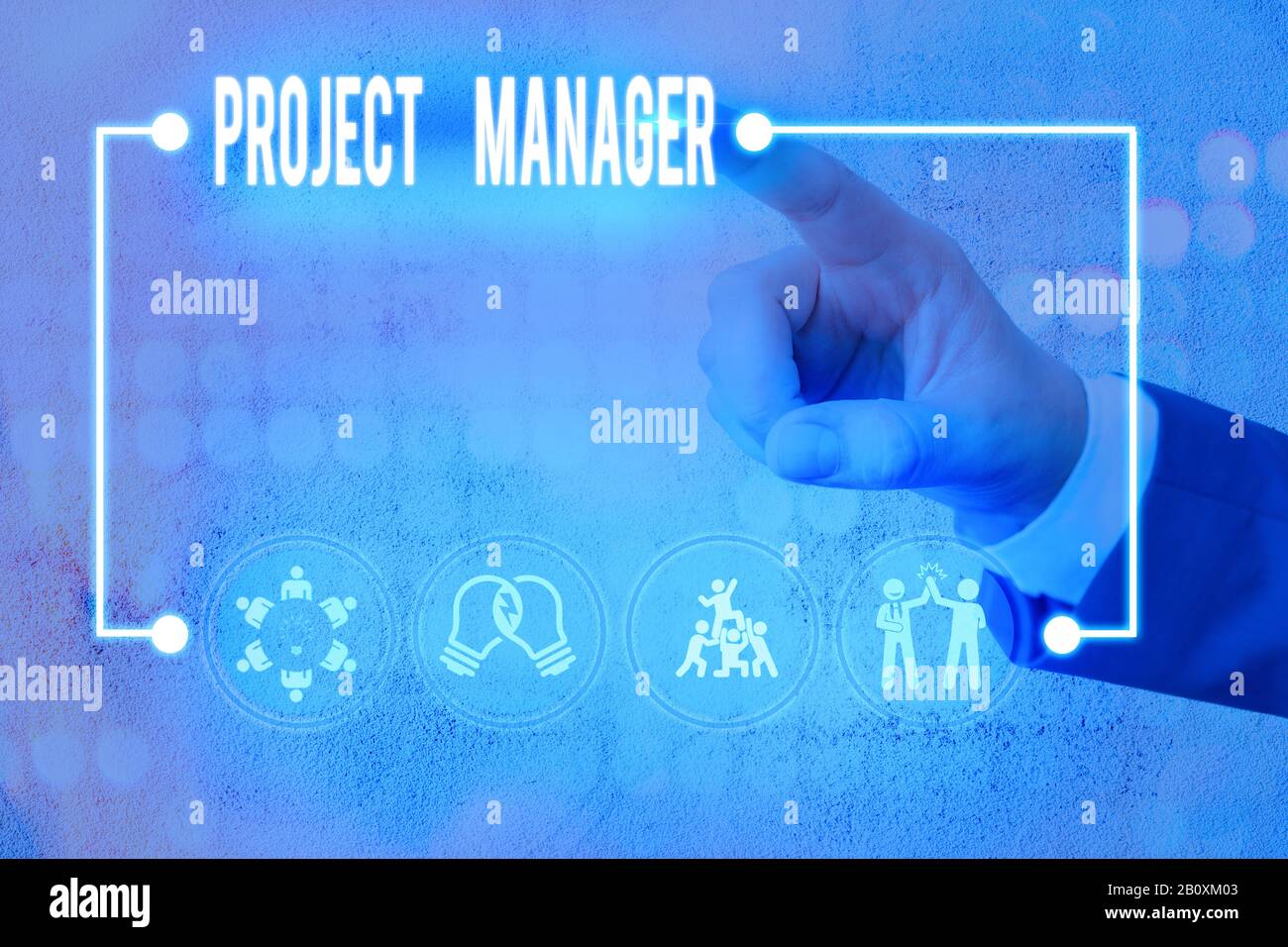 Hinweis mit Project Manager wird geschrieben. Geschäftskonzept für die Gesamtabladung der Planung und Durchführung eines Projekts Stockfoto