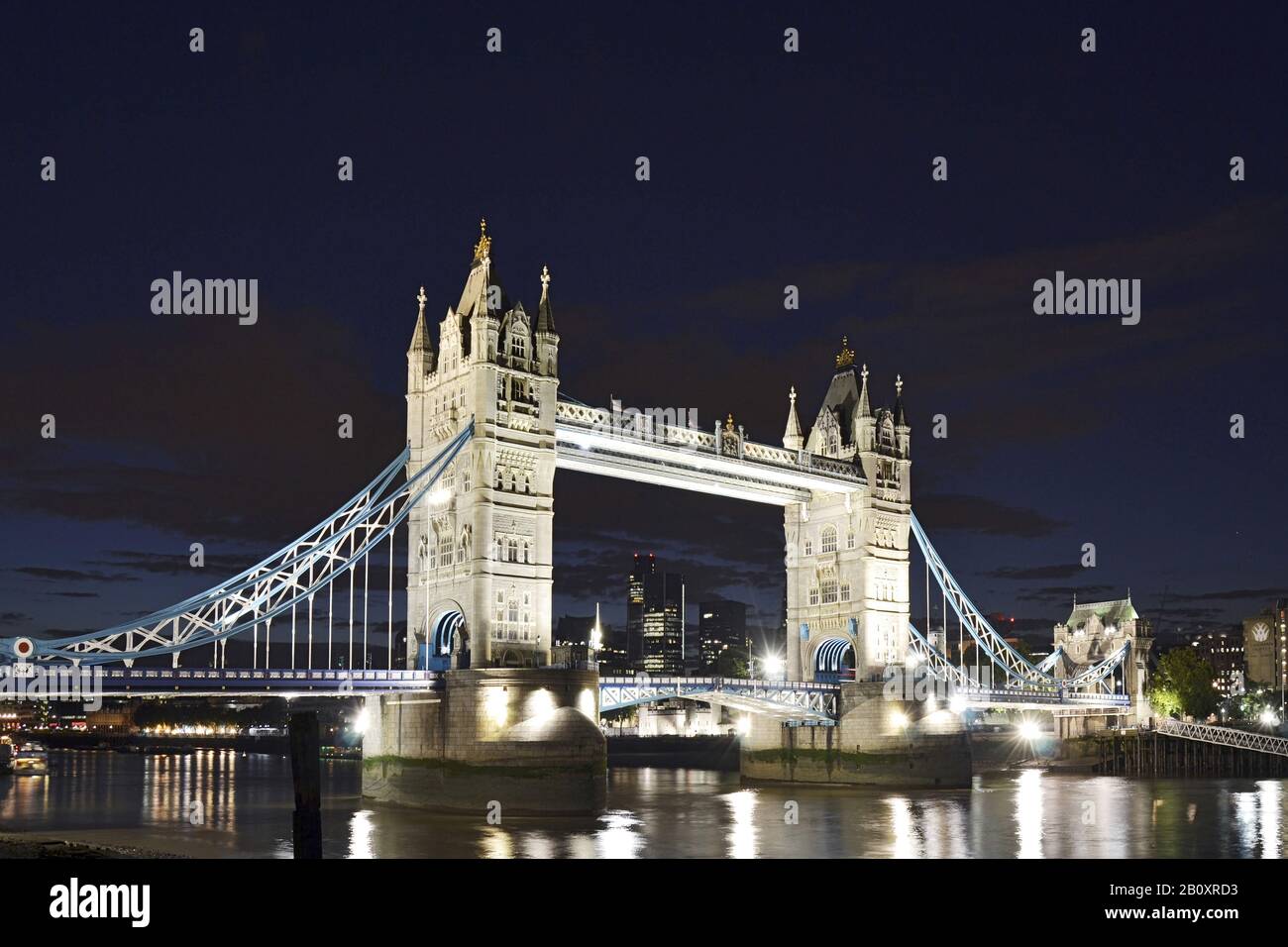 Tower Bridge in der Nacht, London, England, Großbritannien, Stockfoto