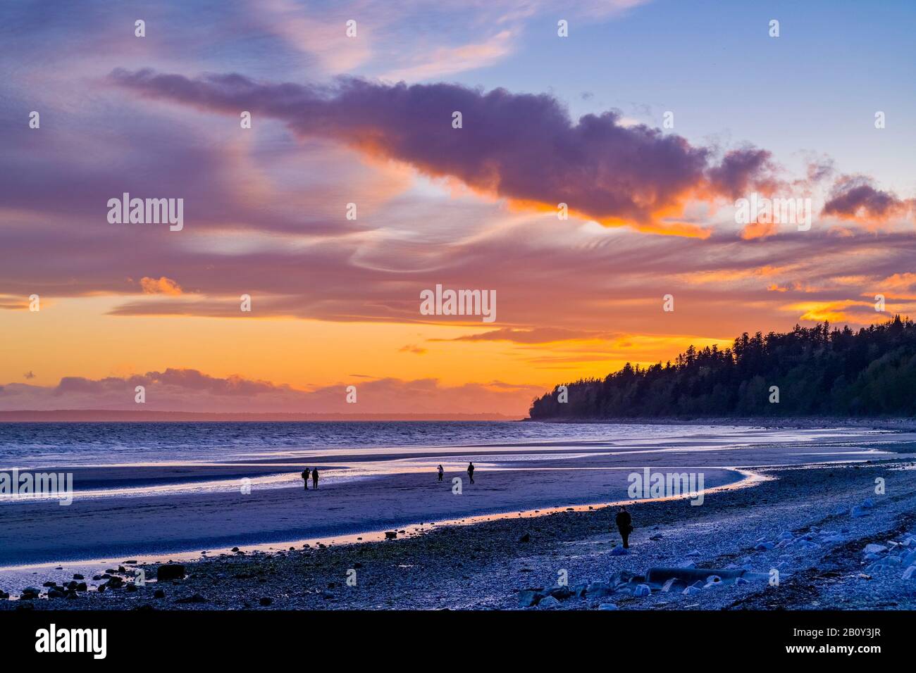 Sonnenuntergang, Semiahmoo Bay, weißen Rock, British Columbia, Kanada Stockfoto