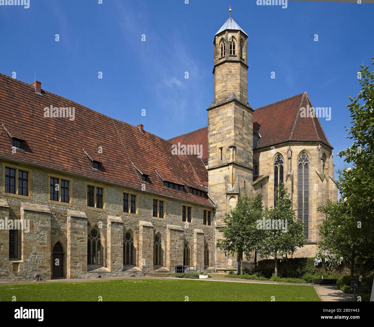 Predigtkirche mit Klostererweiterung in Erfurt, Thüringen, Deutschland, Stockfoto