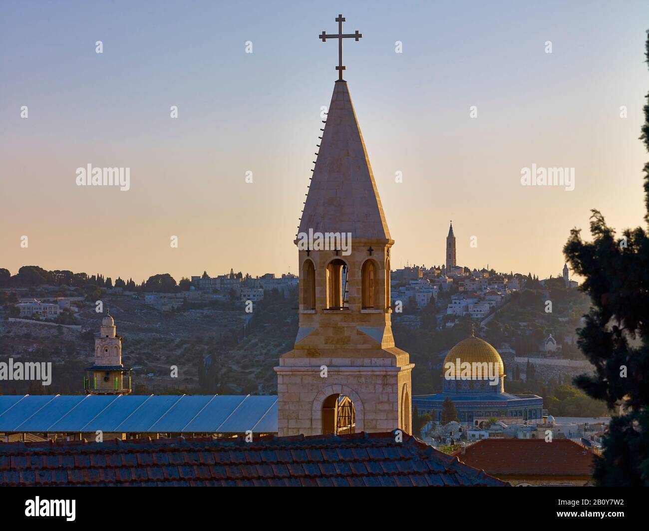 Blick über die Dächer zum Felsendom, Jerusalem, Israel, Stockfoto