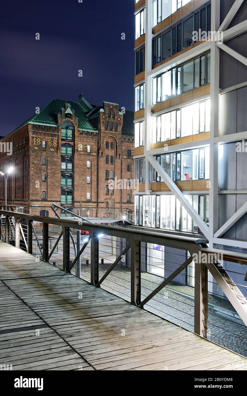 Bürogebäude und moderne Architektur, Sandtorkai, Hafencity, Hansestadt Hamburg, Deutschland, Stockfoto