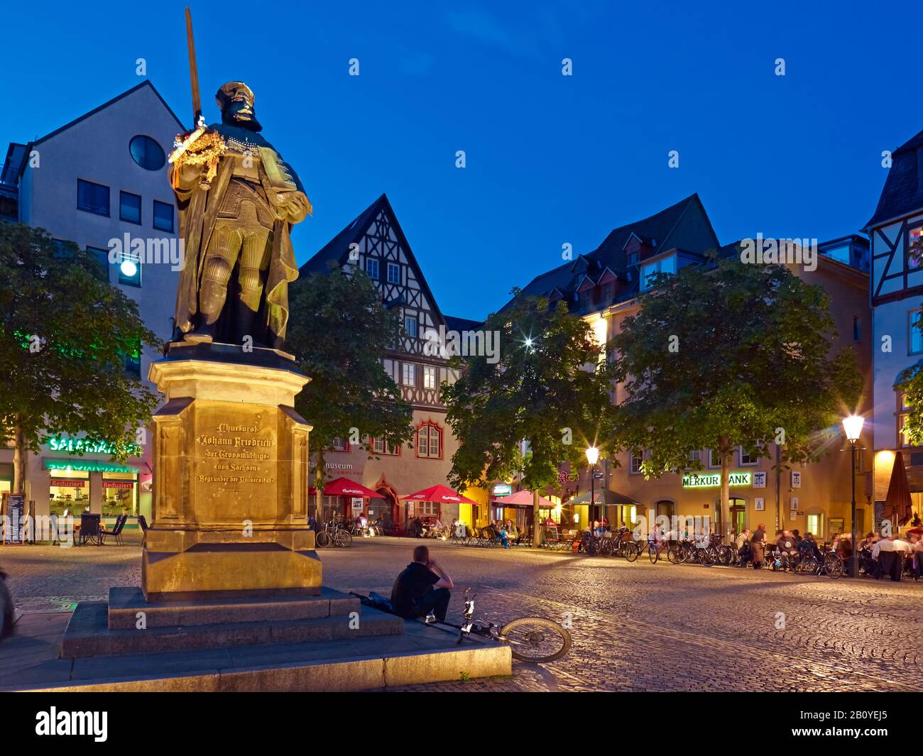 Denkmal für Johann Friedrich den Großmütigen auf dem Markt in Jena, Thüringen, Deutschland, Stockfoto