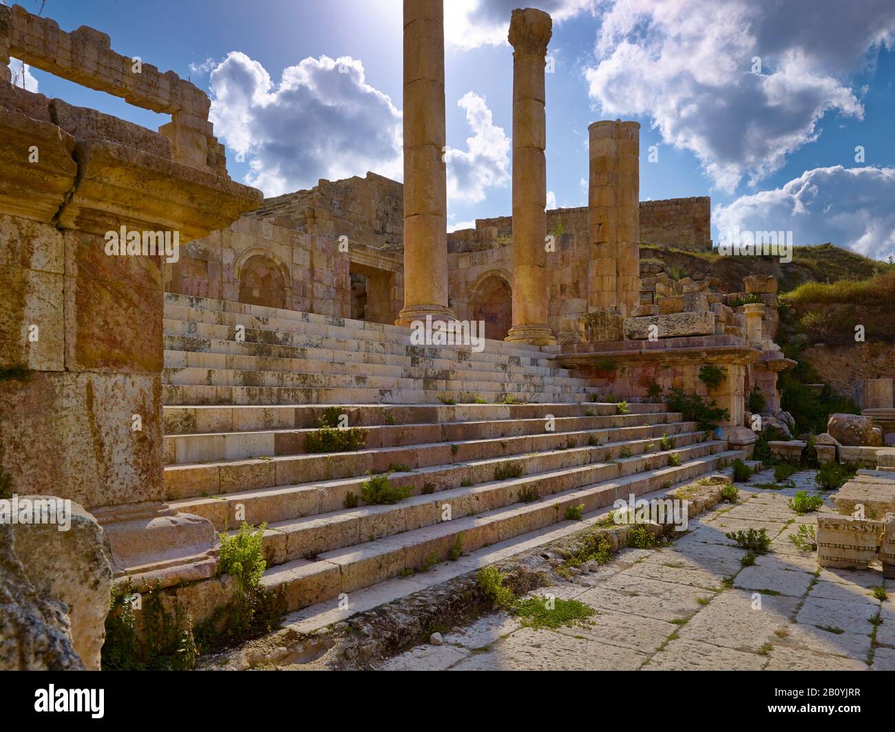 Treppen am Nordtheater im alten Gerasa oder Gerash, Jordanien, Naher Osten, Stockfoto
