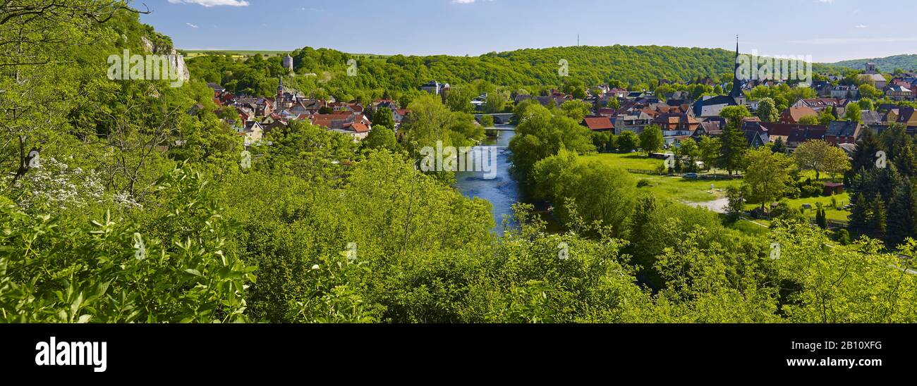 Blick über Camburg mit Rathausturm und Schloss, Thüringen, Deutschland Stockfoto