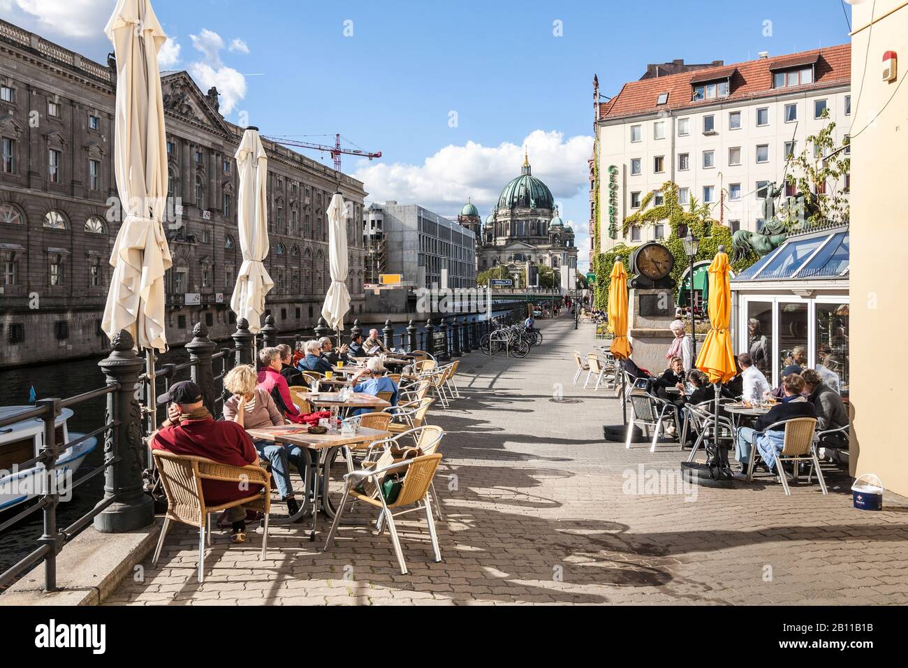 Spreeufer im Nikolaiviertel, Mitte, Berlin Stockfoto