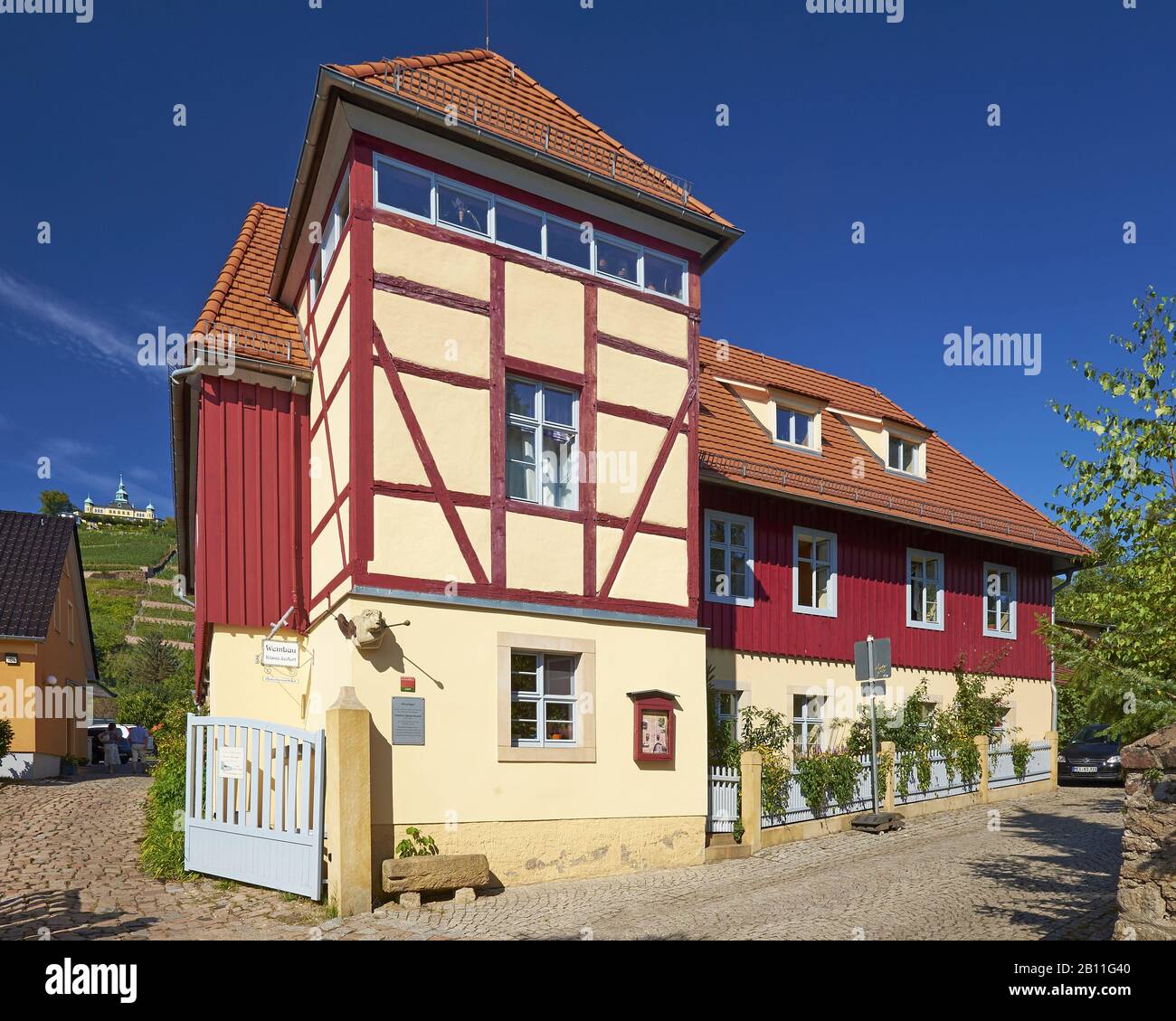 Weingut Retzsch mit Spitzhaus, Radebeul, Sachsen, Deutschland Stockfoto