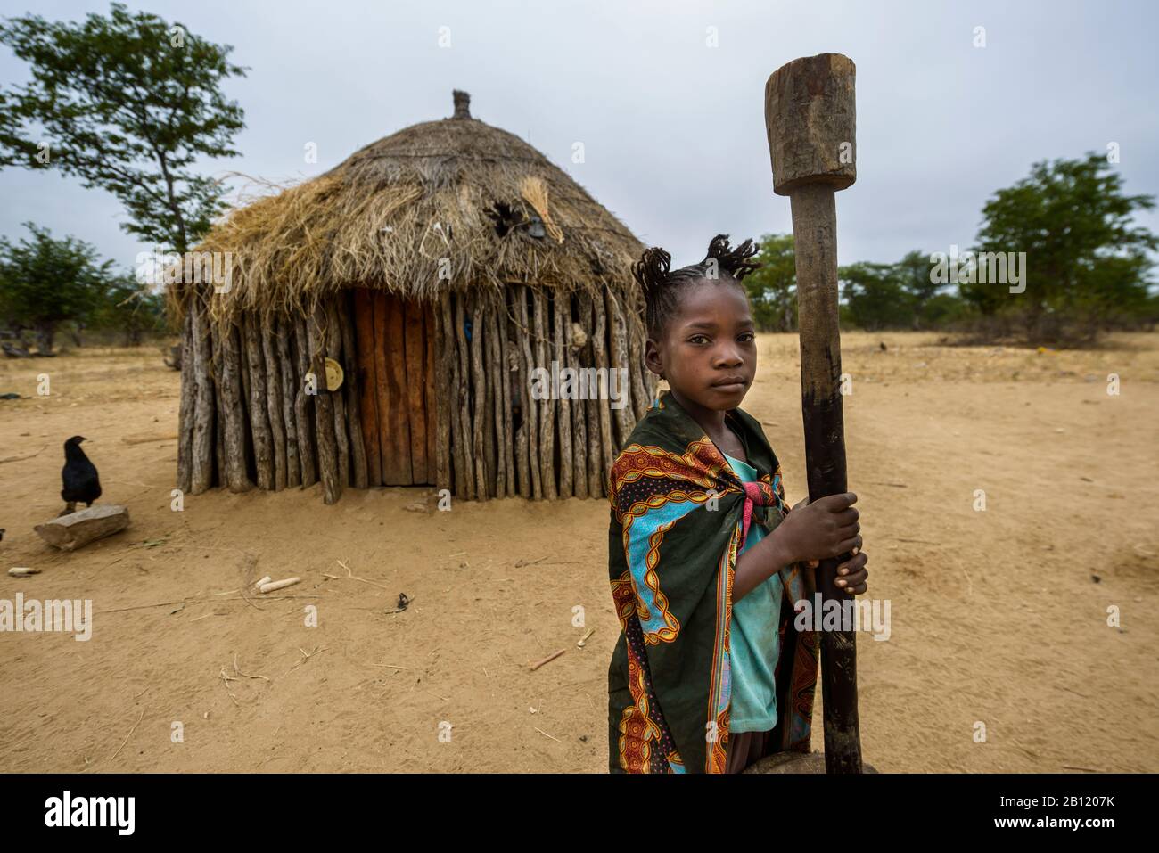 Mädchen, indigene Stammesgruppen in der Provinz von Cunene, in der Provinz von angolanischen, Afrika Stockfoto