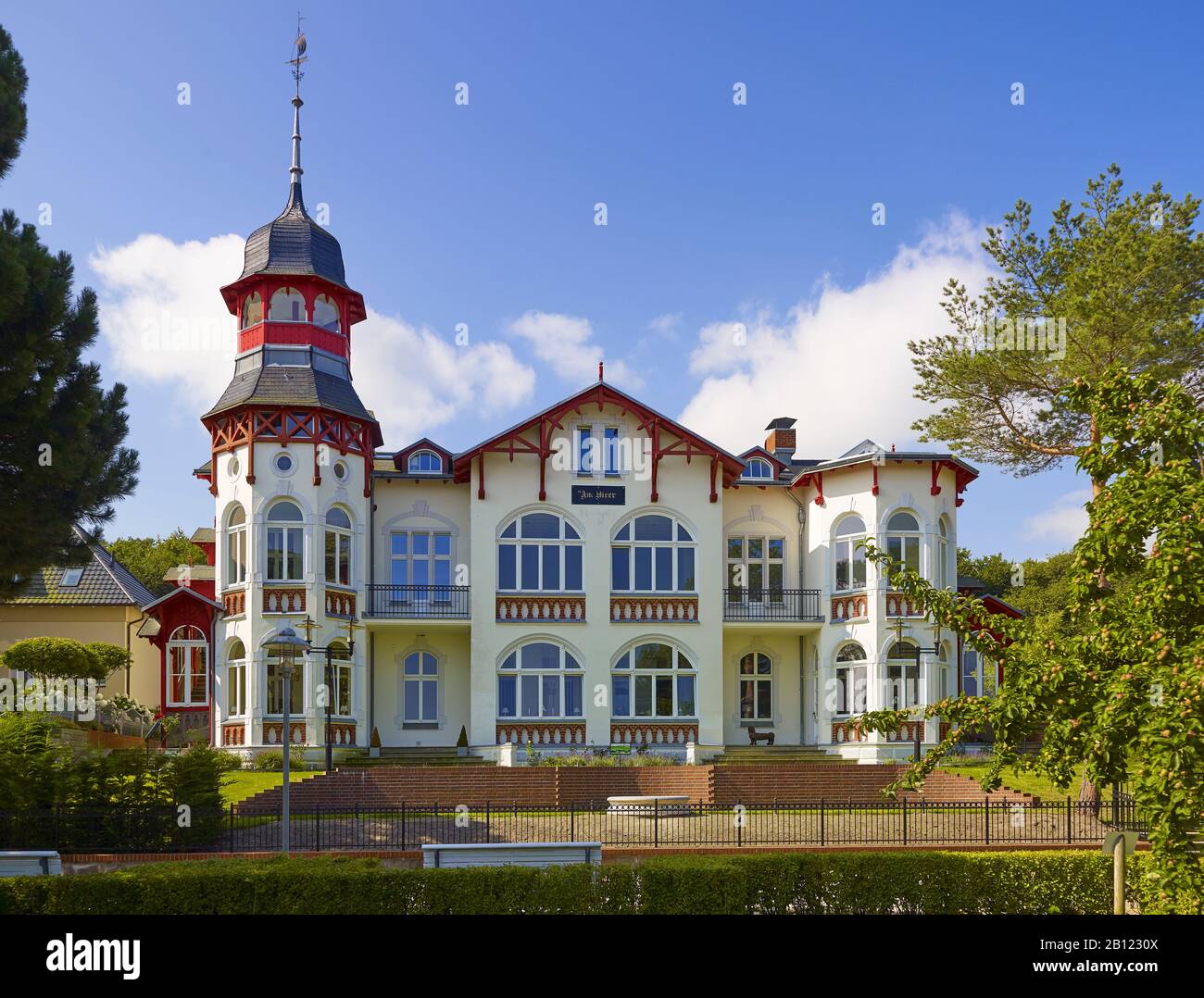 Haus bin meer an der promenade in ostseebad zinnowitz Fotos und