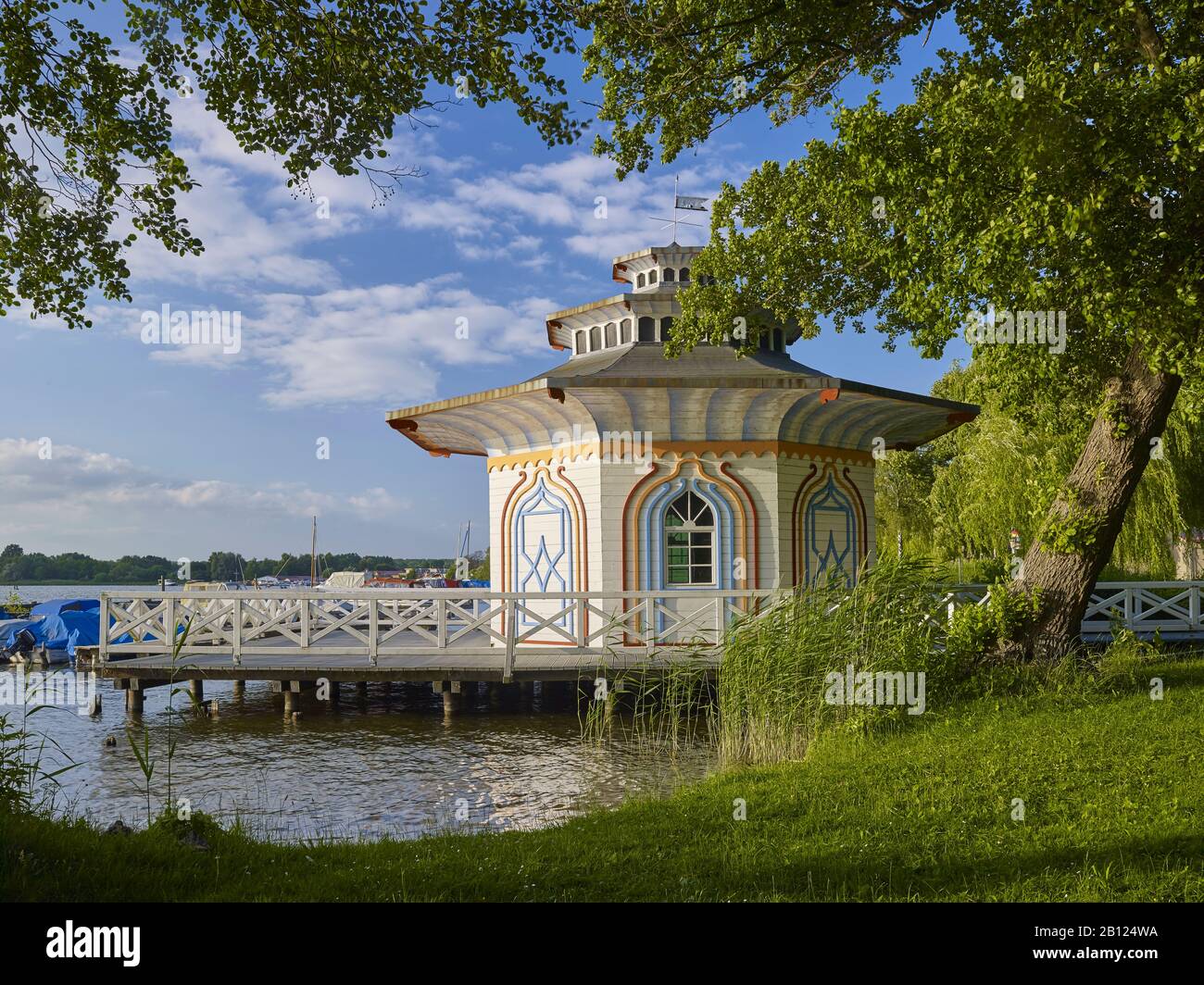 Großherzige Wäscherei am Zierker See in Neustrelitz, Mecklenburg-Vorpommern, Deutschland Stockfoto