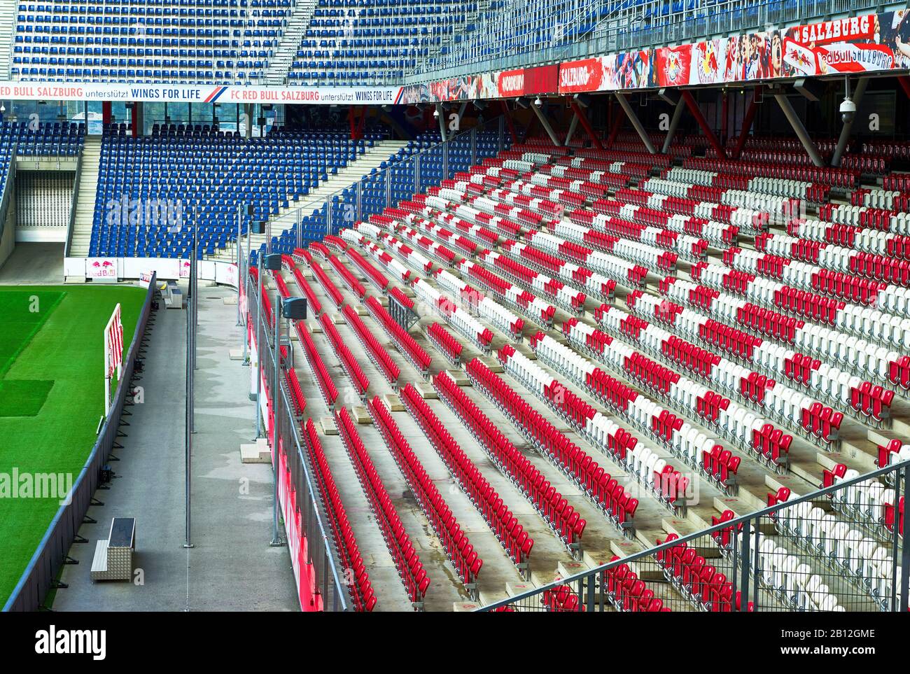 Bei den Tribunen der FC Red Bulls Arena, Salzburg Stockfoto
