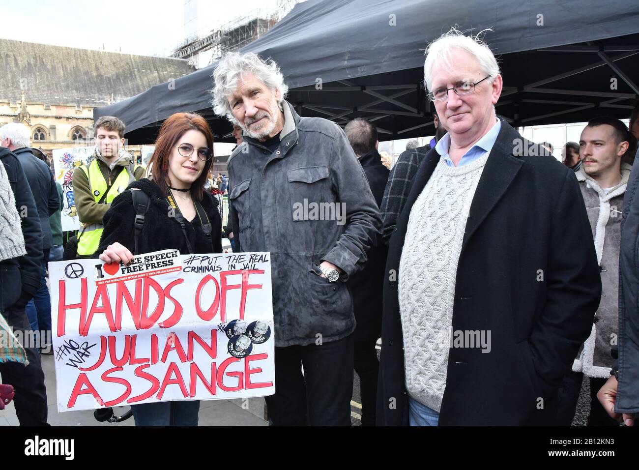 London, Großbritannien. Februar 2020. Roger Waters von Pink Floyd und Craig Murry ist ein britischer Diplomat Protest gegen Julian Assange Auslieferung Free Speech ist kein Verbrechen, am 222. Februar 2020 in London, UK Credit: Picture Capital/Alamy Live News Stockfoto