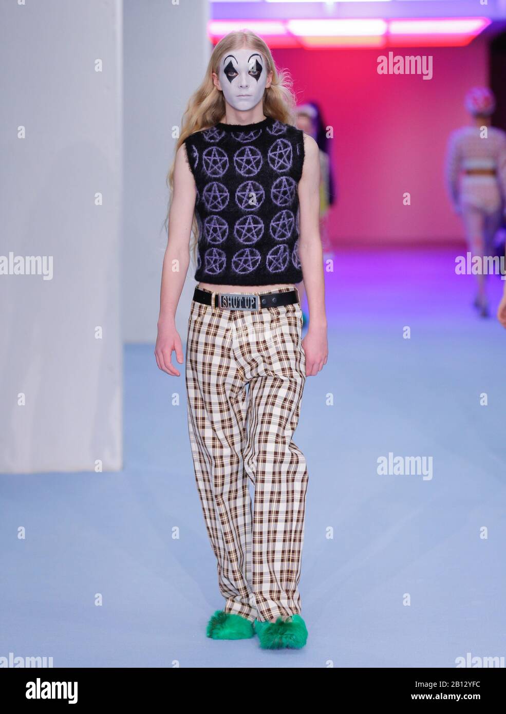 London, Großbritannien, 13. Februar 2020, Ashley Williams Laufsteg-Show London Fashion Week Herbst Winter 2020, Herbst Winter 2020 auf der British Fashion Council Show Sp Stockfoto