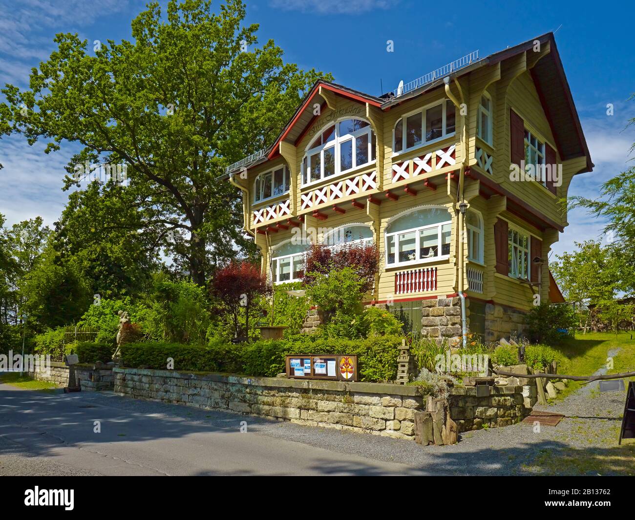 Villa im Landkreis Ostrau in Bad Schandau, Landkreis Sachsen Schweiz-Erzgebirge, Sachsen, Deutschland Stockfoto