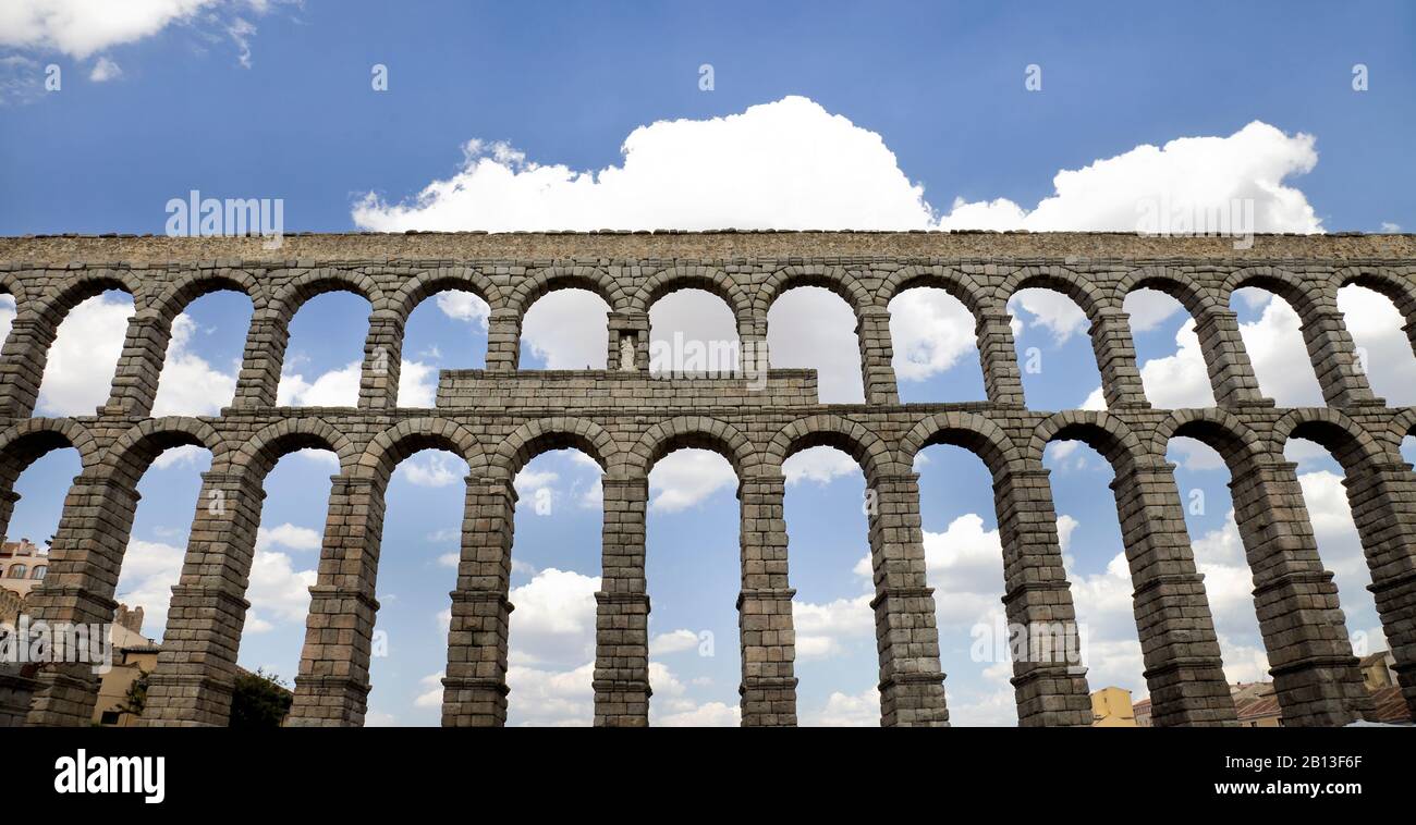 Römisches Aquädukt von Segovia. Castilla La Mancha, Spanien Stockfoto