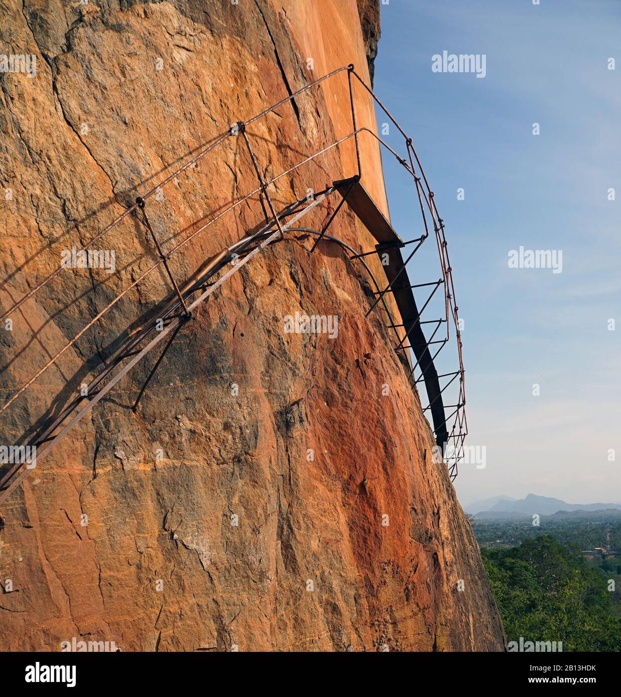 Prekäre Treppe bei Sigiriya Felsfestung in Zentral-Sri Lanka Stockfoto