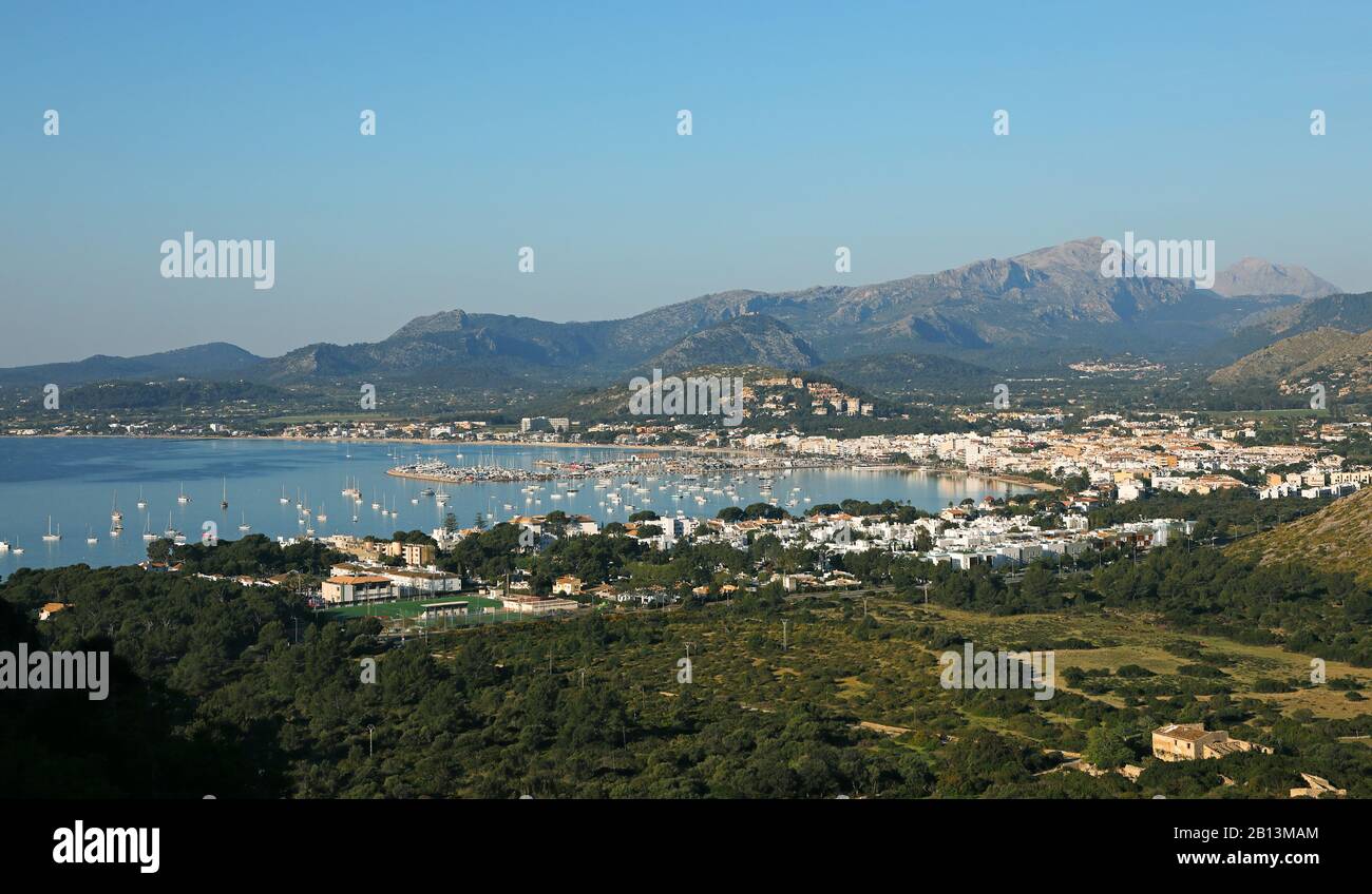 Bucht Von Pollensa, Spanien, Balearen, Mallorca, Port De Pollenca Stockfoto