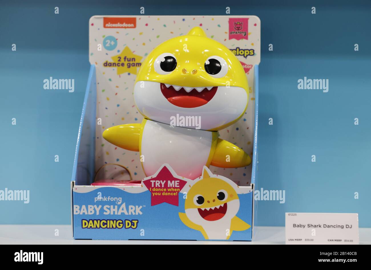 Javits Center New York USA 22. Februar 2020 Baby Shark Toy aus PinkFong On Display fur Tausende Von Menschen und Nahm Am Ersten Tag der Toy Fair New York 2020 Teil