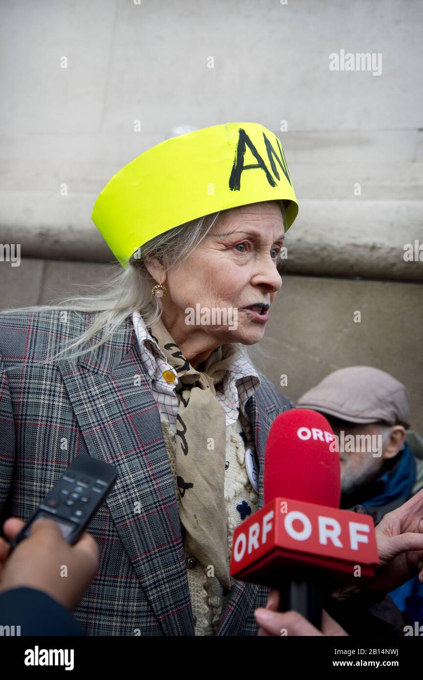 London 22. Februar 2020. Kundgebung vor der australischen Botschaft, um sich gegen die Auslieferung von Julian Assange, der sich im Gefängnis von Belmarsh befindet, in die Vereinigten Staaten zu wehren Stockfoto