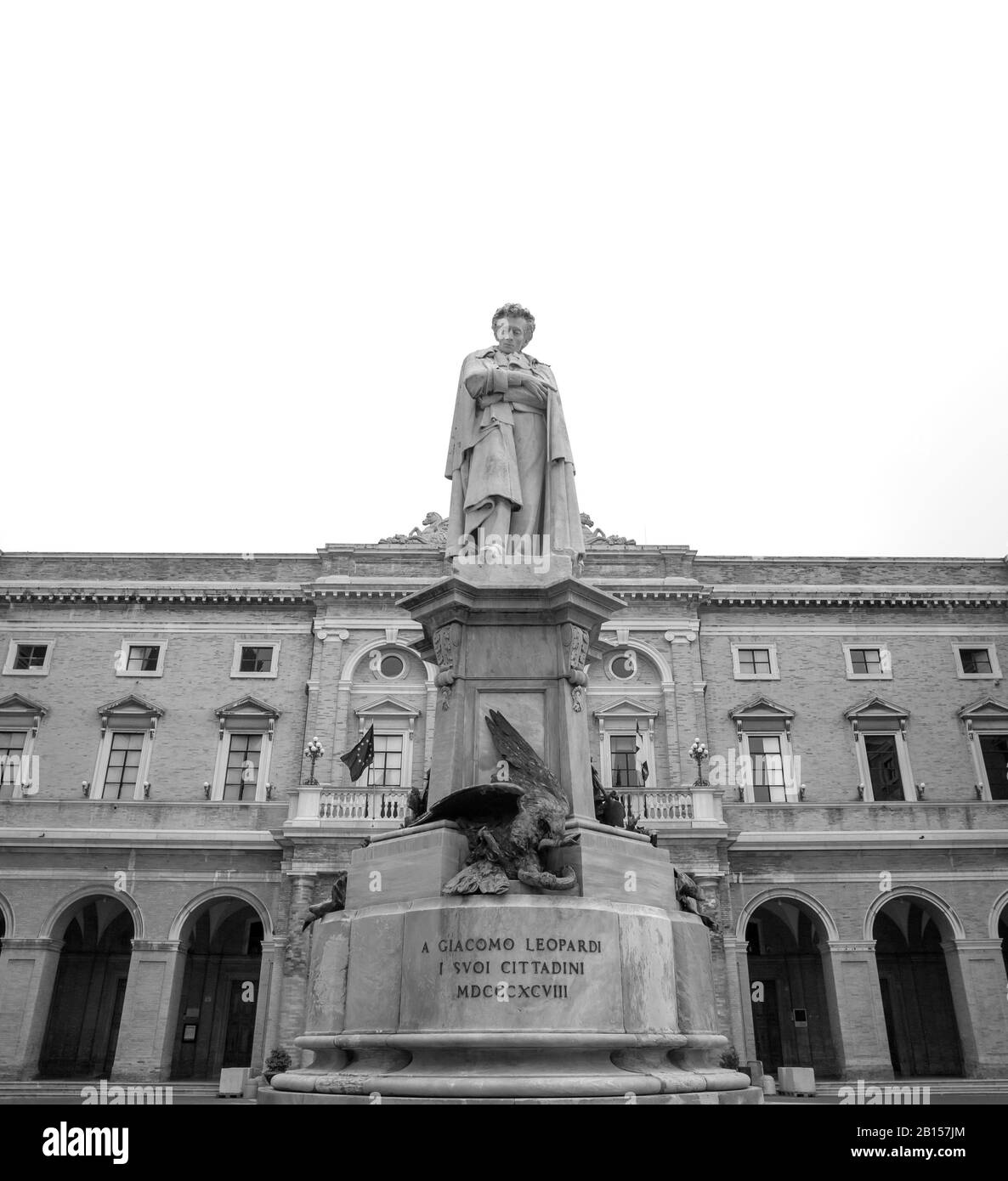 Giacomo Leopardi Statue Monument in Recanati (Macerata - Italien) Stockfoto