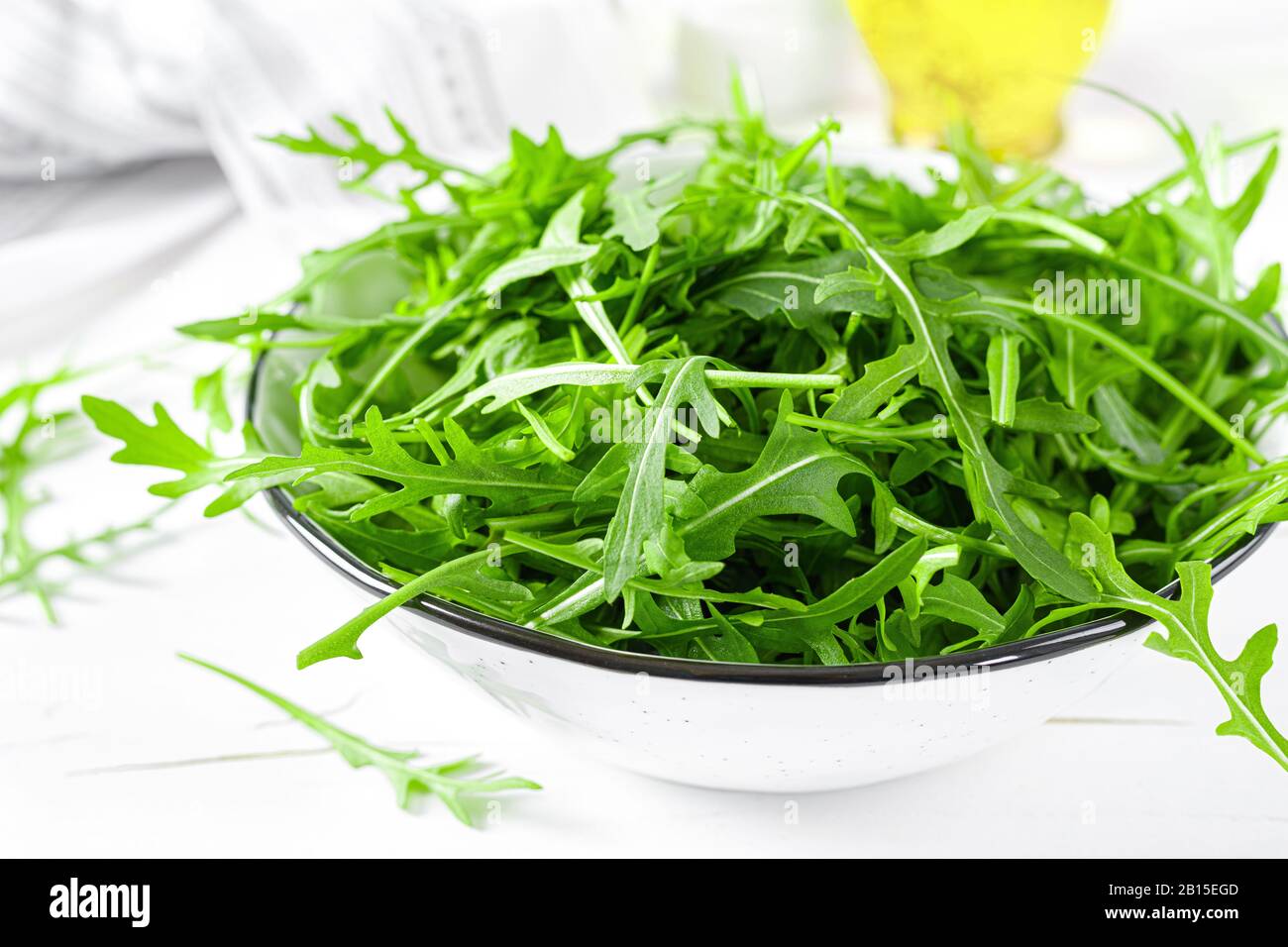 Frische Rucula oder Raketenblätter Salat, Rucola Stockfoto