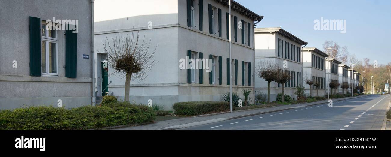 Kolonie von Pithead-Gebäuden an der Straße, Section VII, Kaiserau, Methler, kamen, Ruhrgebiet, Nordrhein-Westfalen, Deutschland, Europa Stockfoto