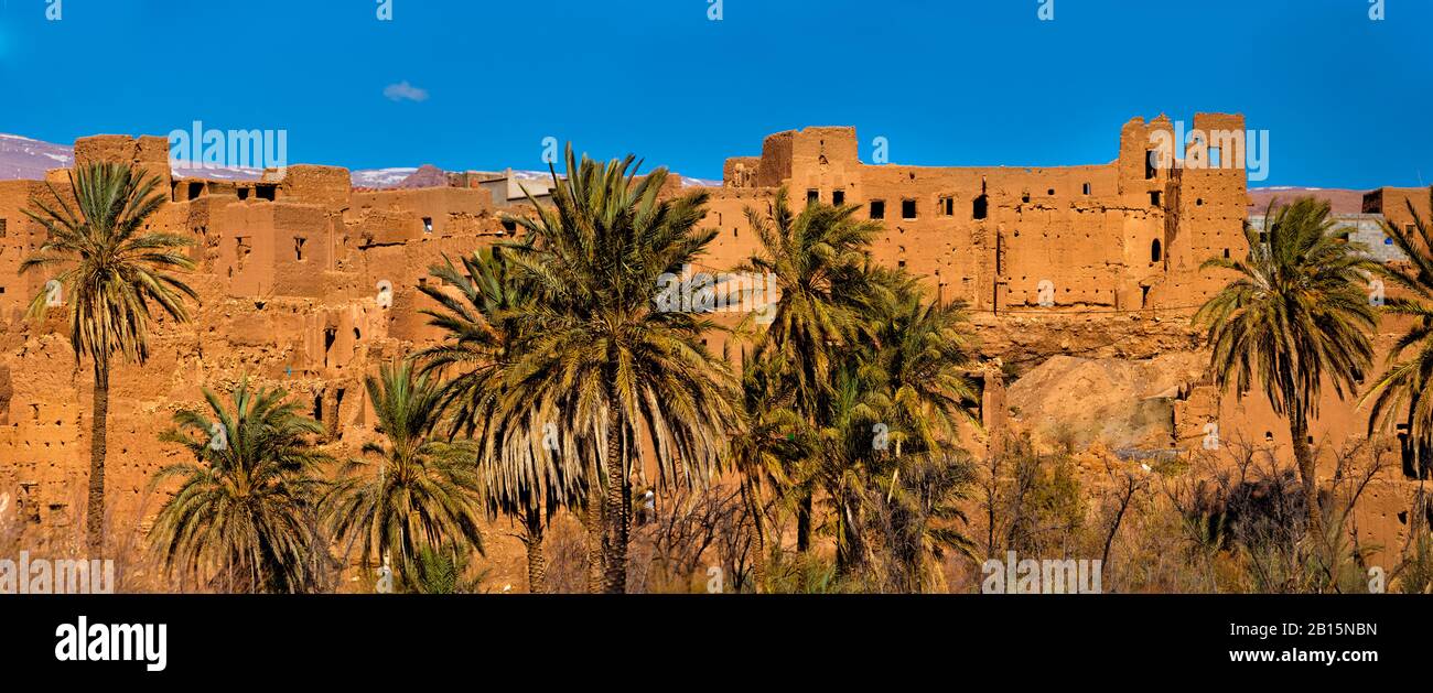Marokkanische Dörfer in der Wüste Sahara. Süden von Marokko. Stockfoto