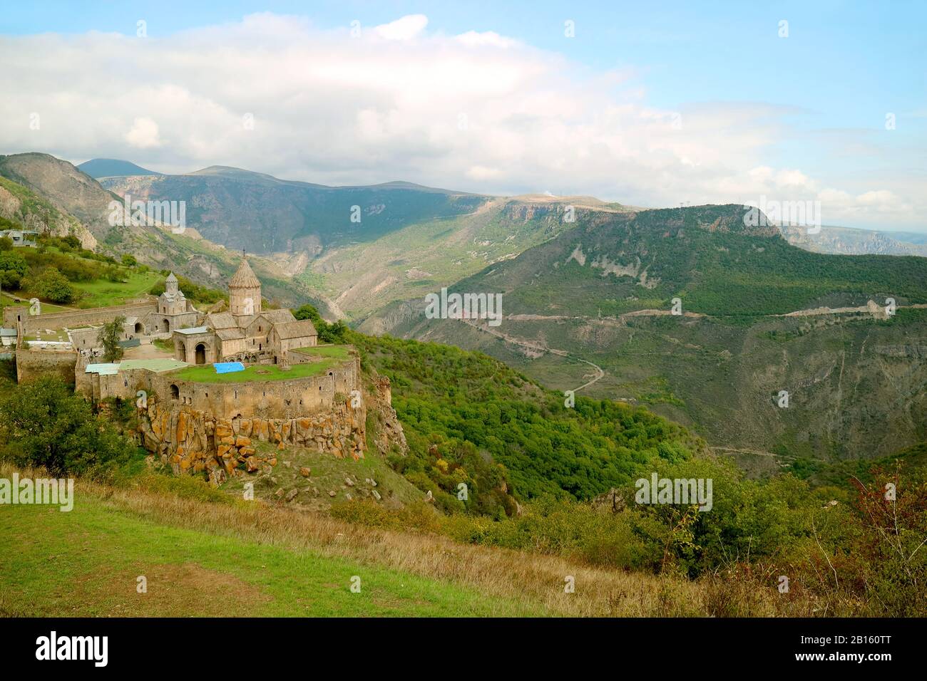 Panoramaansicht Des Tatev-Klosterkomplexes in der Provinz Syunik in Süddarmenien Stockfoto