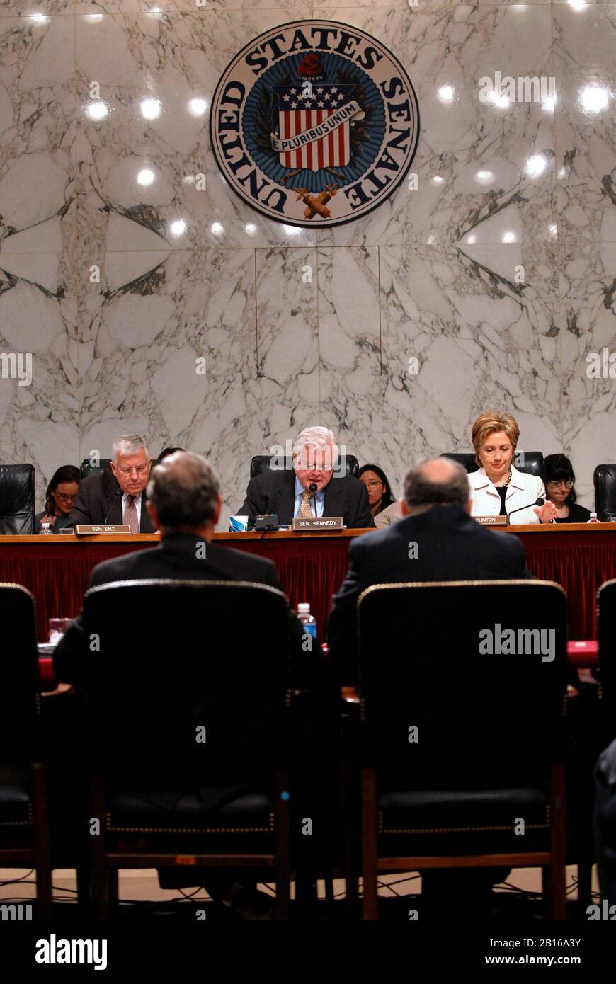 Washington, D.C. - 21. März 2007 - Michael R. Bloomberg, Bürgermeister der Stadt New York, New York, zeugt vor dem United States Senate Committee on Health, Education, Labor and Pensions für eine Anhörung mit dem Titel "The Long-Term Health Impacts from September 11: Eine Überprüfung der Bemühungen Um Behandlung, Diagnose und Überwachung' in Washington, D.C. am Mittwoch, 21. März 2007..Credit: Sachs/CNP /MediaPunch Stockfoto