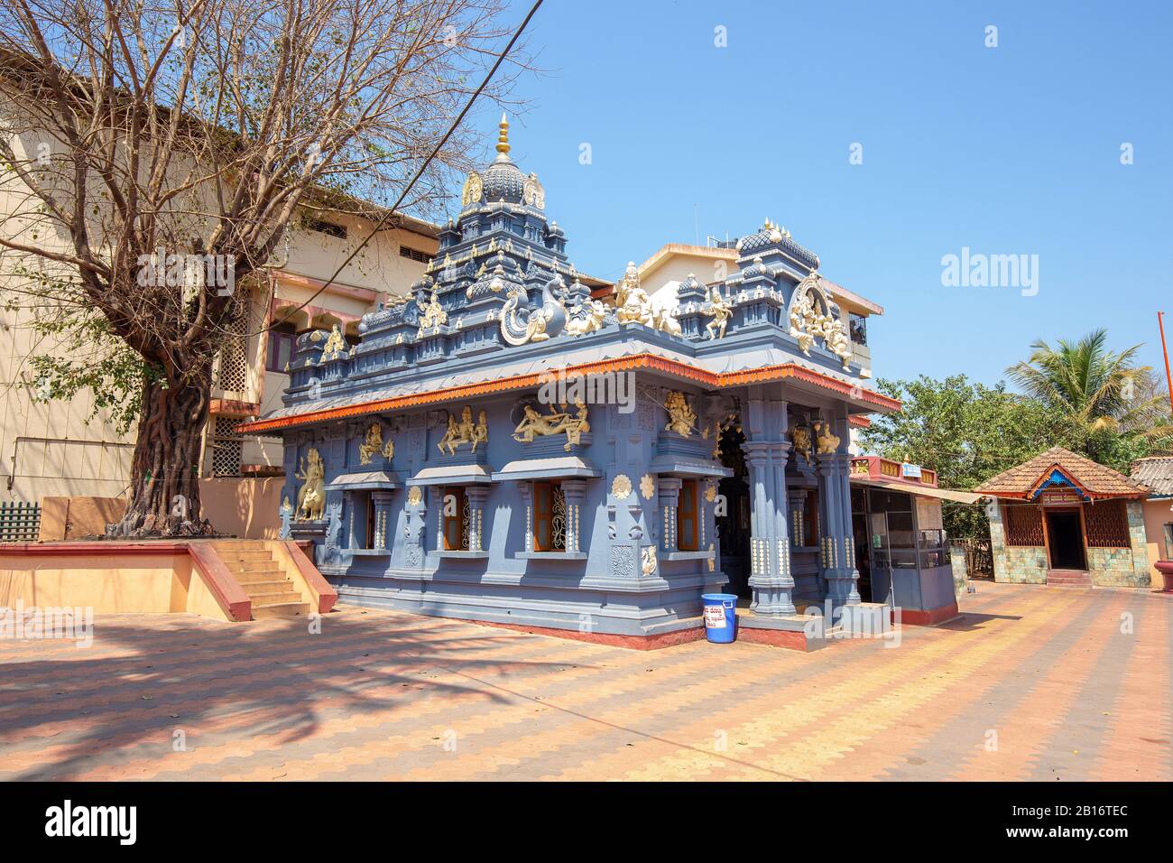 Ein Teil des Tempels des Shri Maarikamba-Tempels in Sirsi Karnataka, Indien. Stockfoto