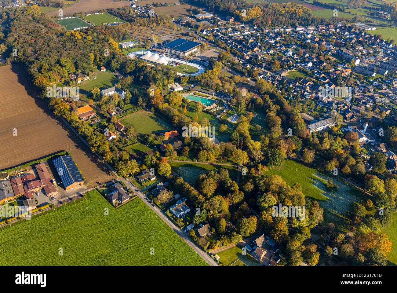 Luftbild, Niederrheinisches Freilichtmuseum, Grefrather IceSport und EventPark, Bezirk Bruckhausen, Grefrath, Niederrhein, Nordrhein-Westfalen Stockfoto